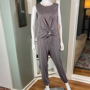 90 Degree By Reflex Heather Gray Knotted Tank Top Jogger Set workout gym yoga
